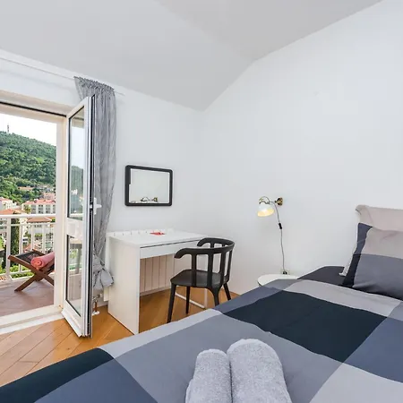 Marilyn - Two Bedroom With Terrace And Partial Sea View Διαμέρισμα Ντουμπρόβνικ