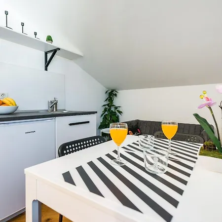 アパート Marilyn - Two Bedroom With Terrace And Partial Sea View *