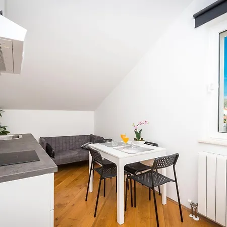 Apartman Marilyn - Two Bedroom With Terrace And Partial Sea View Dubrovnik