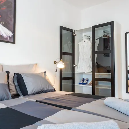 Daire Marilyn - Two Bedroom With Terrace And Partial Sea View *