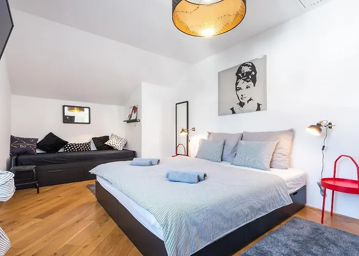 Marilyn - Two Bedroom With Terrace And Partial Sea View * Дубровник