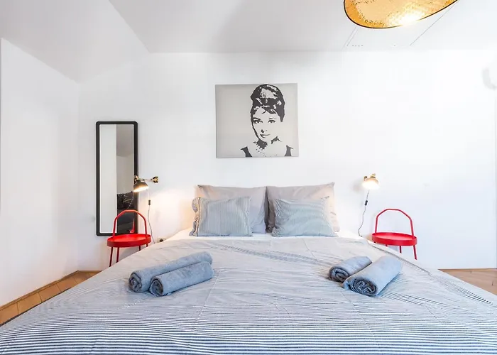 アパート Marilyn - Two Bedroom With Terrace And Partial Sea View ドゥブロブニク