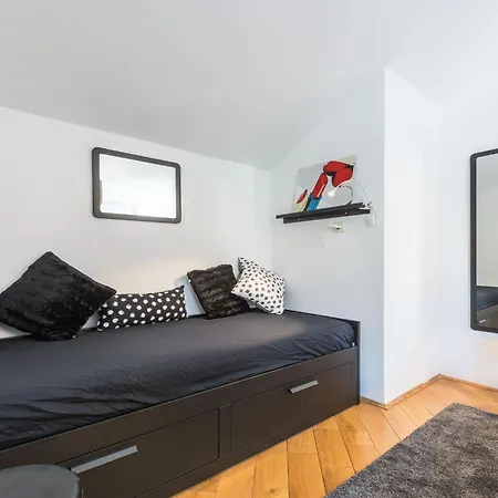 Marilyn - Two Bedroom With Terrace And Partial Sea View Apartmán *